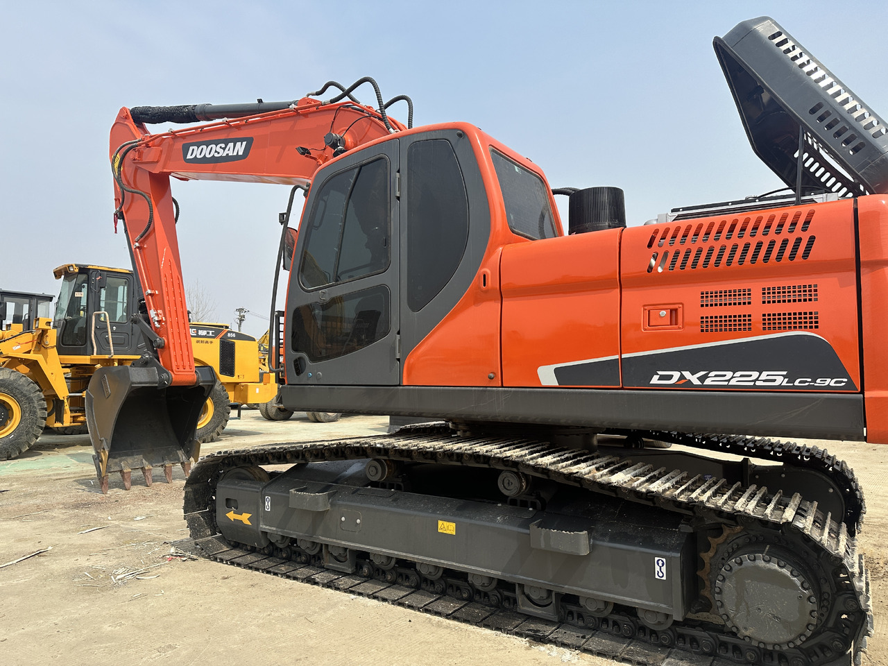 DOOSAN DX225LC-9C - Beltegraver: bilde 2 DOOSAN DX225LC-9C - Beltegraver: bilde 2