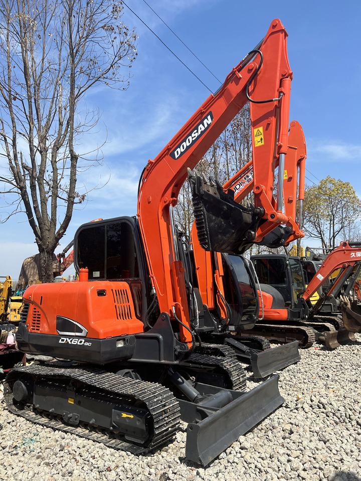 Doosan DX60 - Minigraver: bilde 1 Doosan DX60 - Minigraver: bilde 1
