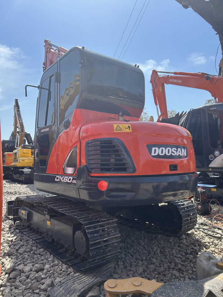 Doosan DX60 - Minigraver: bilde 4 Doosan DX60 - Minigraver: bilde 4