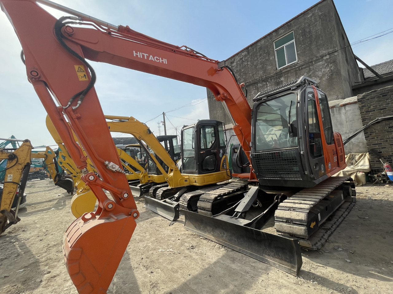 HITACHI ZX80 - Beltegraver: bilde 1 HITACHI ZX80 - Beltegraver: bilde 1