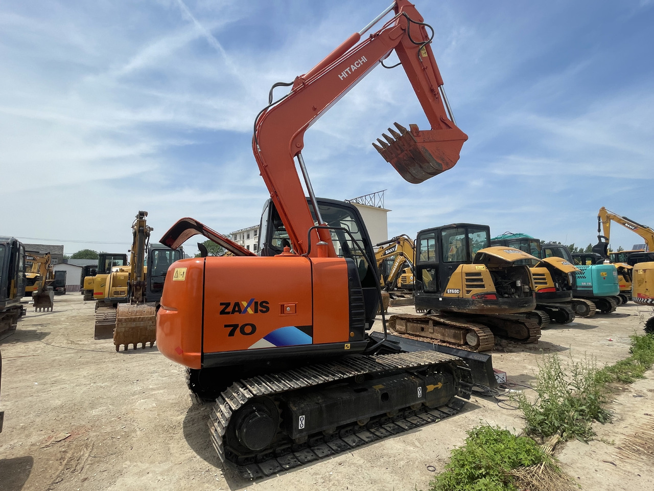 Hitachi ZX 70 - Beltegraver: bilde 1 Hitachi ZX 70 - Beltegraver: bilde 1