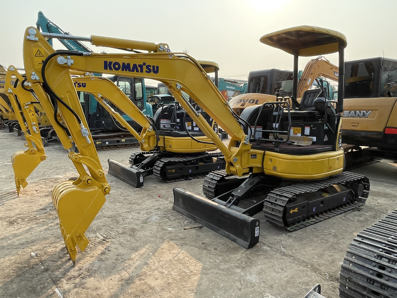 KOMATSU PC30MR-3 - Minigraver: bilde 4 KOMATSU PC30MR-3 - Minigraver: bilde 4