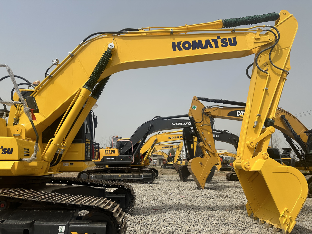 Komatsu PC 240 LC-8 - Beltegraver: bilde 3 Komatsu PC 240 LC-8 - Beltegraver: bilde 3
