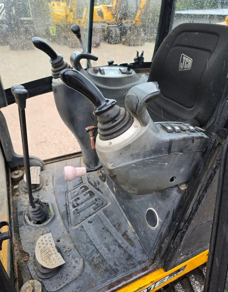 JCB - Minigraver: bilde 3 JCB - Minigraver: bilde 3