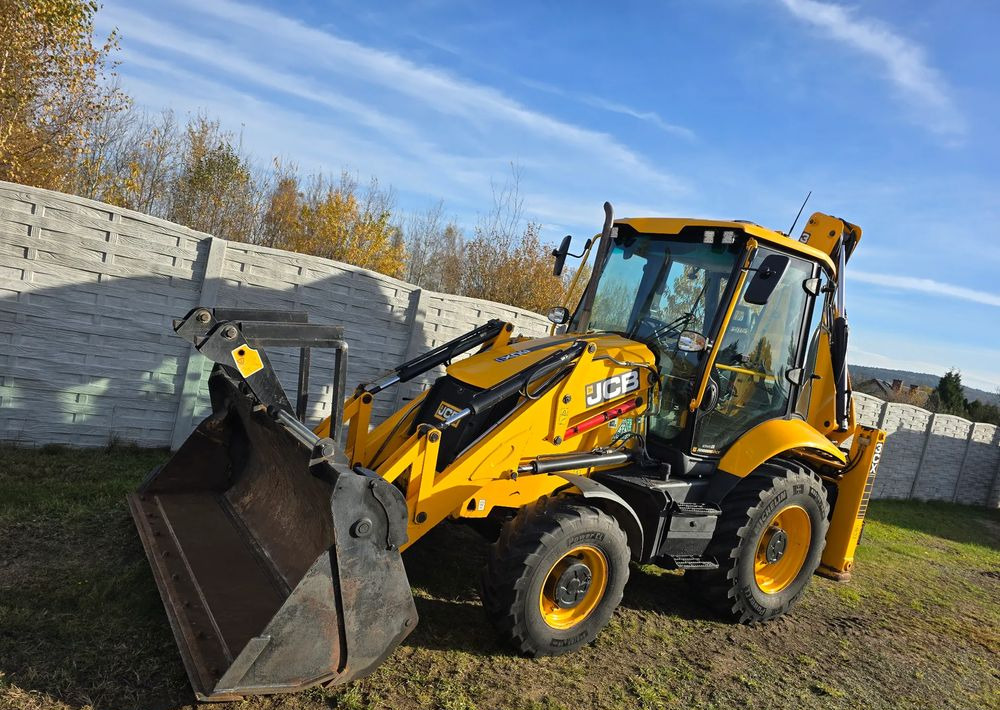 JCB - Traktorgraver: bilde 1 JCB - Traktorgraver: bilde 1