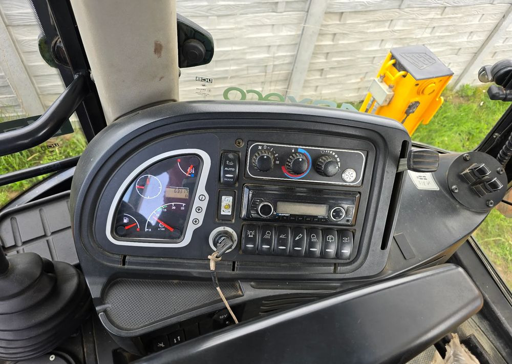 JCB - Traktorgraver: bilde 4 JCB - Traktorgraver: bilde 4