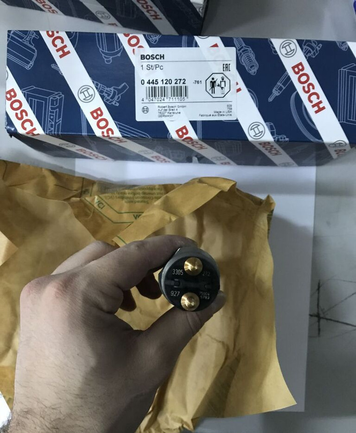 Bosch 0445120272 0 Cummins ALL OF THEM - Injector for Traktorgraver: bilde 1 Bosch 0445120272 0 Cummins ALL OF THEM - Injector for Traktorgraver: bilde 1