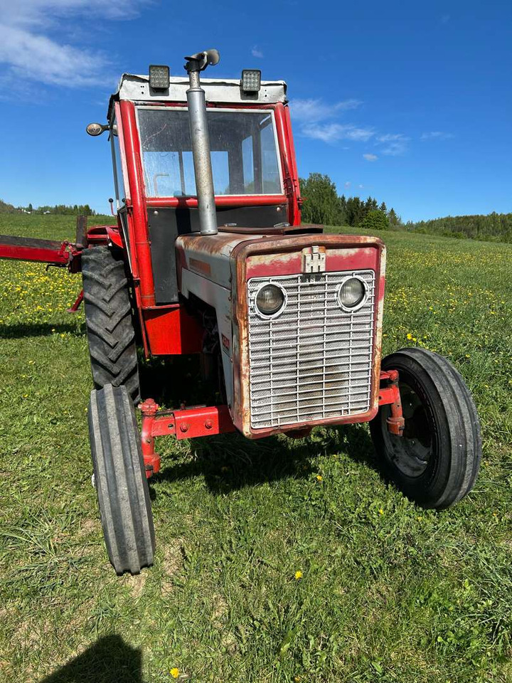 1973 McCormick 434 - Traktor: bilde 4 1973 McCormick 434 - Traktor: bilde 4