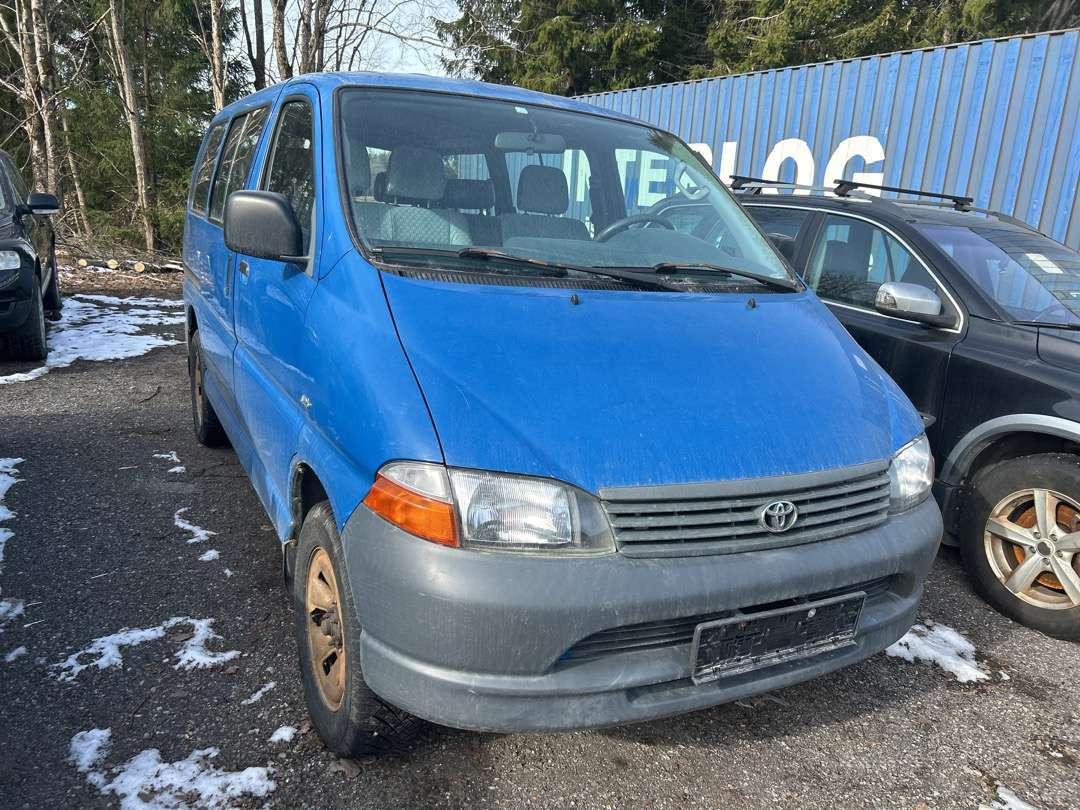 2003 Toyota HIACE 4WD 9 seter EU-godkjent - Personenbil: bilde 2 2003 Toyota HIACE 4WD 9 seter EU-godkjent - Personenbil: bilde 2