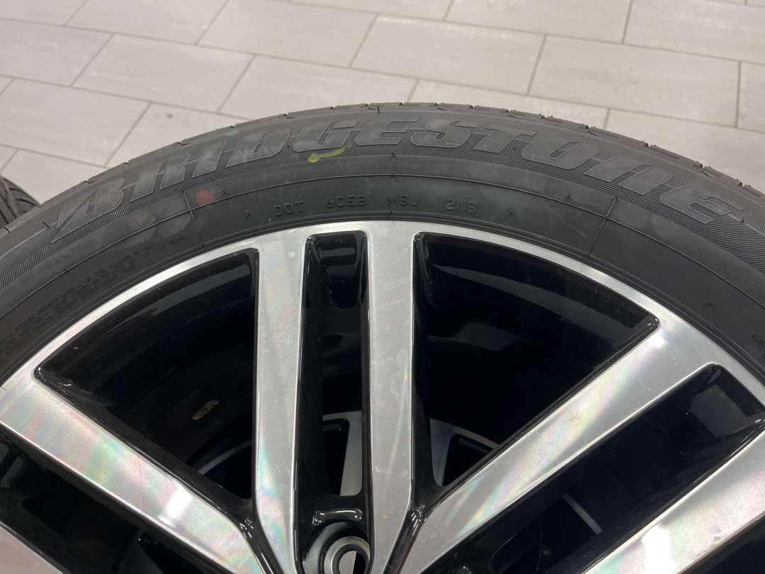 Dekk til Mercedes x klasse - Verktøy/ Utstyr: bilde 4 Dekk til Mercedes x klasse - Verktøy/ Utstyr: bilde 4