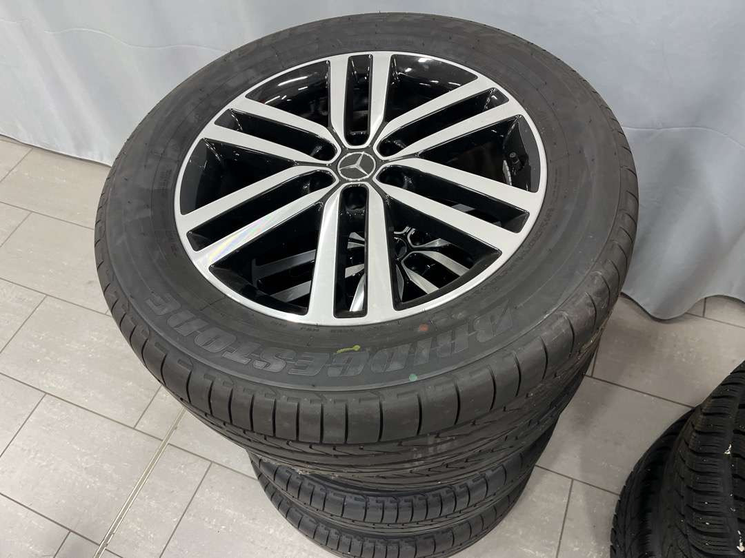 Dekk til Mercedes x klasse - Verktøy/ Utstyr: bilde 1 Dekk til Mercedes x klasse - Verktøy/ Utstyr: bilde 1