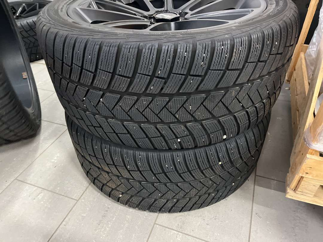 Eksklusive dekk og felger til Mercedes G-Class (G-Wagon) - Verktøy/ Utstyr: bilde 2 Eksklusive dekk og felger til Mercedes G-Class (G-Wagon) - Verktøy/ Utstyr: bilde 2