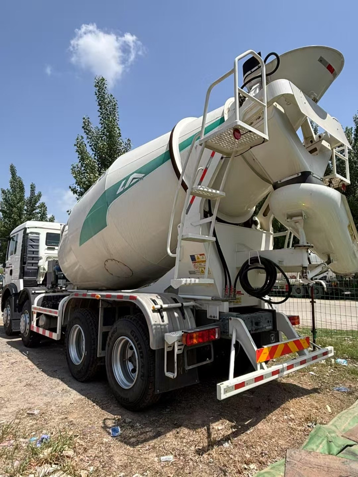 HOWO  - Betongbil: bilde 3 HOWO  - Betongbil: bilde 3