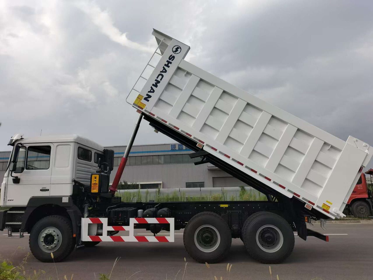 SHACMAN F3000 - Tippbil: bilde 3 SHACMAN F3000 - Tippbil: bilde 3