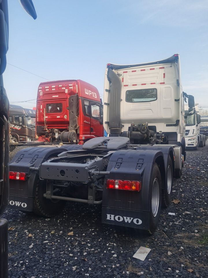 SINOTRUCK HOWO - Trekkvogn: bilde 5 SINOTRUCK HOWO - Trekkvogn: bilde 5