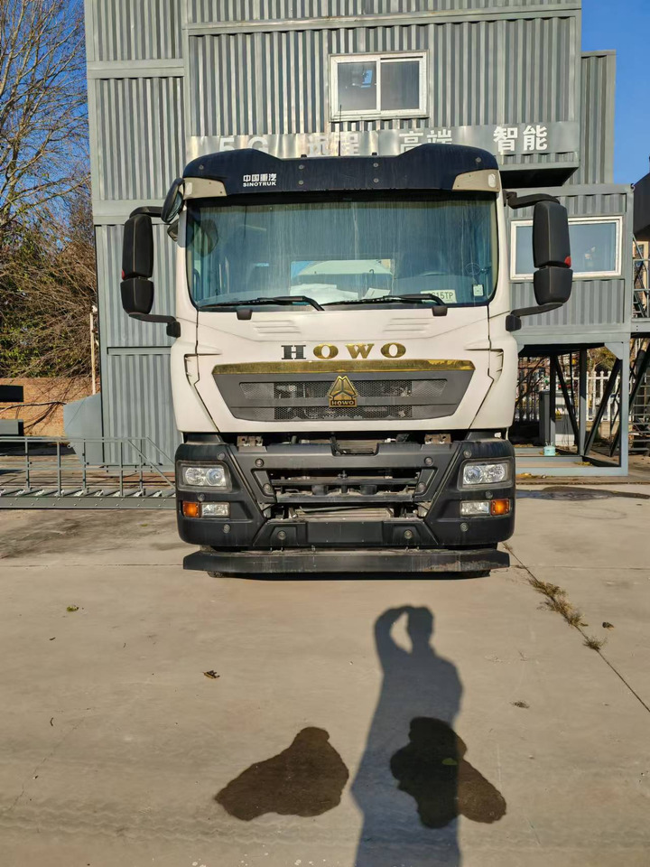 Howo  - Betongbil: bilde 1 Howo  - Betongbil: bilde 1