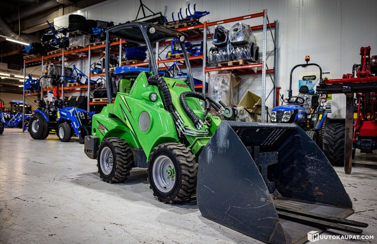 Avant 420 with comprehensive equipment, telescopic boom etc, 2015, Helsinki - Teleskophjullaster: bilde 1 Avant 420 with comprehensive equipment, telescopic boom etc, 2015, Helsinki - Teleskophjullaster: bilde 1