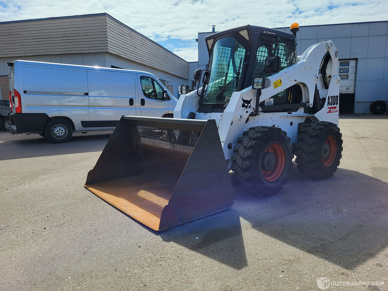 Bobcat A300, liukuohjattava kuormaaja, nelipyöräohjaus,, Kouvola - Kompaktlaster: bilde 5 Bobcat A300, liukuohjattava kuormaaja, nelipyöräohjaus,, Kouvola - Kompaktlaster: bilde 5
