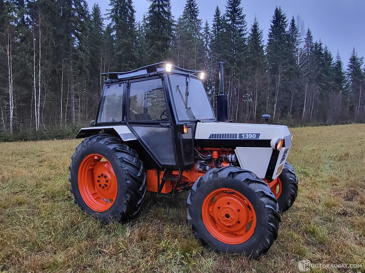 Case 1390, 1984, Kankaanpää - Traktor: bilde 1 Case 1390, 1984, Kankaanpää - Traktor: bilde 1