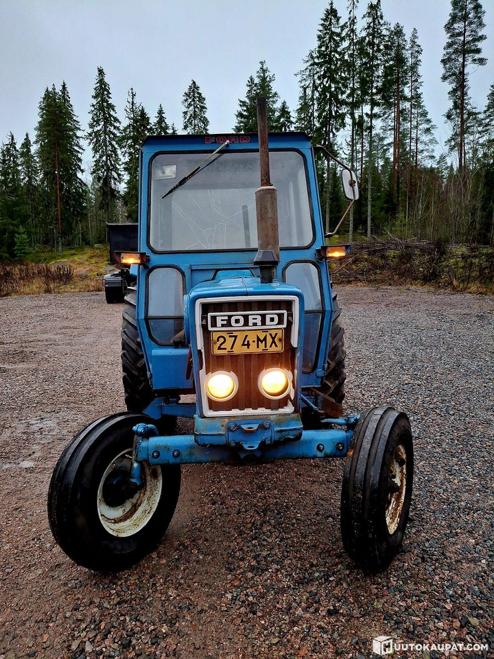 Ford 4600, 1976, Askola - Traktor: bilde 3 Ford 4600, 1976, Askola - Traktor: bilde 3