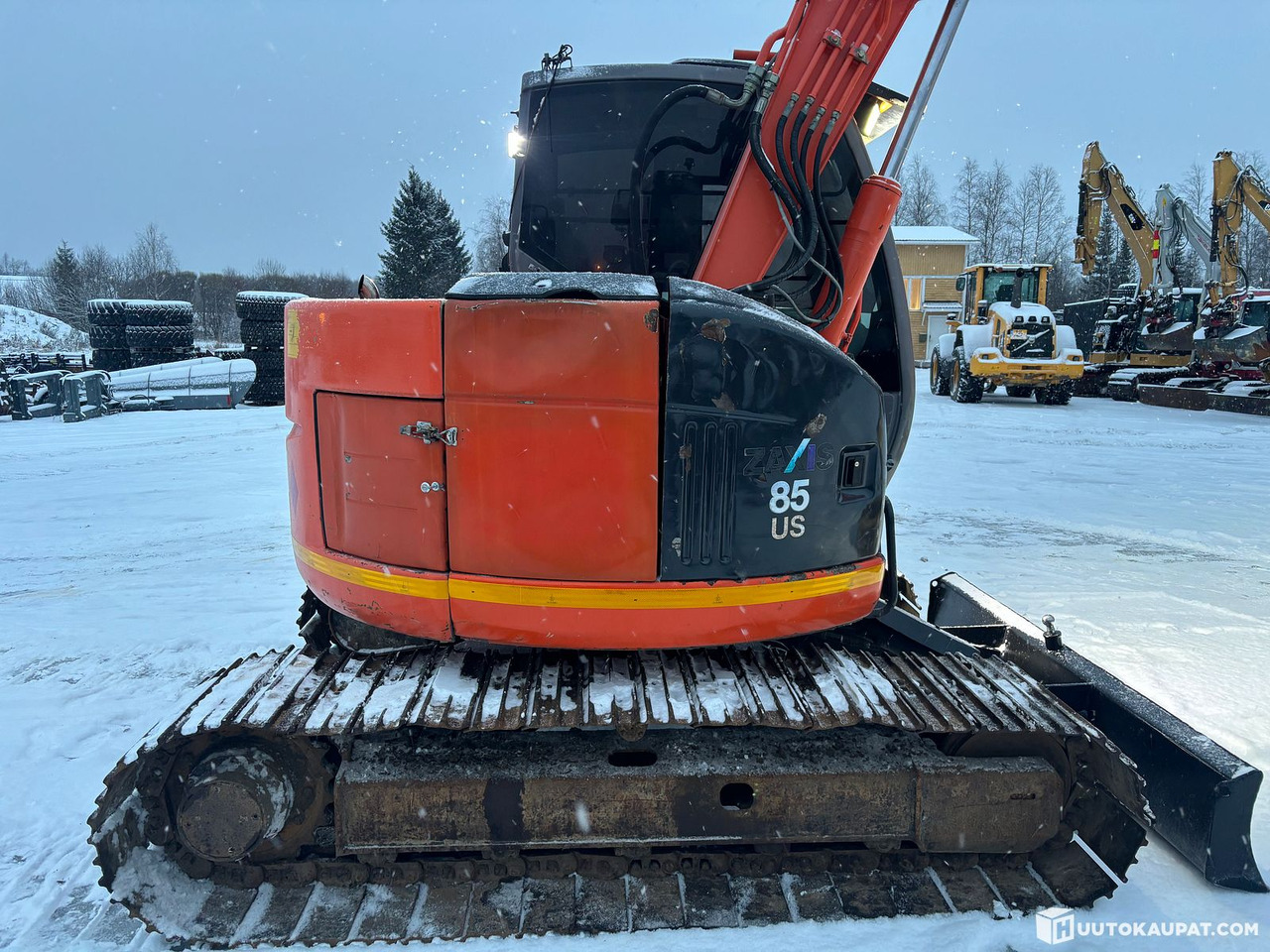 Hitachi Zaxis ZX85 with mono boom + Engcon. 2004. Tracked excavator, Tornio - Beltegraver: bilde 5 Hitachi Zaxis ZX85 with mono boom + Engcon. 2004. Tracked excavator, Tornio - Beltegraver: bilde 5