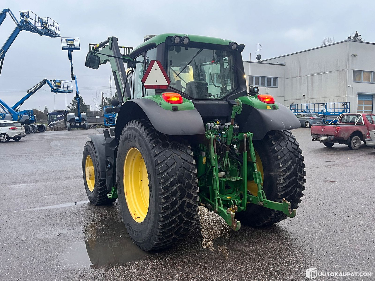 John Deere 6155M AutoQuad+ tractor with loader, 2018, Espoo - Traktor: bilde 2 John Deere 6155M AutoQuad+ tractor with loader, 2018, Espoo - Traktor: bilde 2