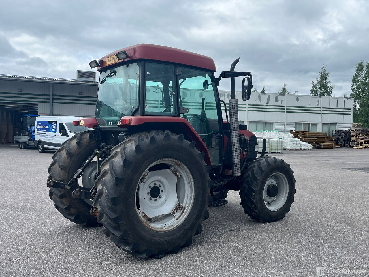 Case IH CX 90, traktori, 2001, Salo - Landbruksteknikk: bilde 4 Case IH CX 90, traktori, 2001, Salo - Landbruksteknikk: bilde 4