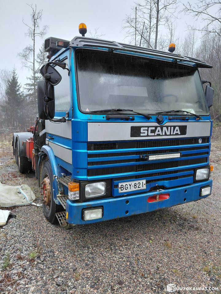 Scania P112M, 1987, Siuntio - Lastebil med kabelsystem, Kranbil: bilde 1 Scania P112M, 1987, Siuntio - Lastebil med kabelsystem, Kranbil: bilde 1