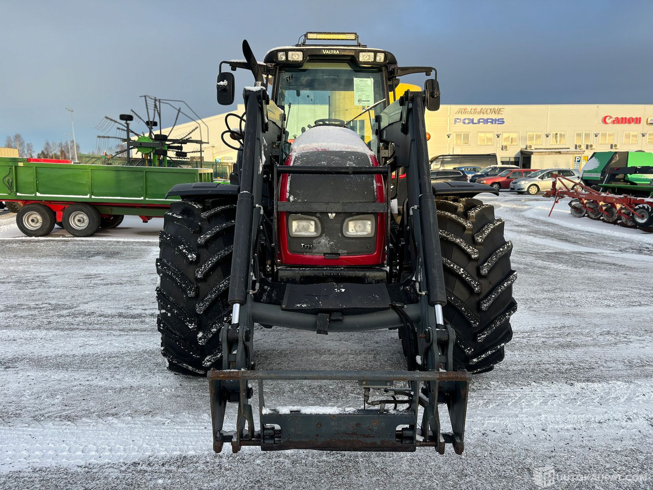 Valtra T131H kuormaajalla.Todella siisti ja vähän ajettu!, 2008 MTK25, Tornio - Traktor: bilde 3 Valtra T131H kuormaajalla.Todella siisti ja vähän ajettu!, 2008 MTK25, Tornio - Traktor: bilde 3