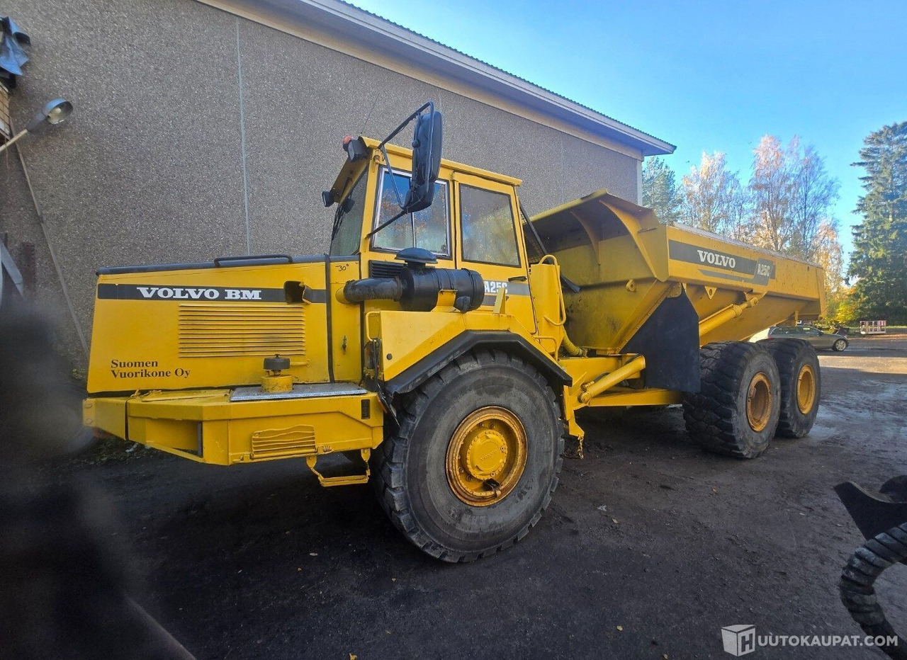 Volvo A25c6.7 6x6 dumpperi, 25545h, 1998, Kurikka - Rammestyrt dumper: bilde 1 Volvo A25c6.7 6x6 dumpperi, 25545h, 1998, Kurikka - Rammestyrt dumper: bilde 1