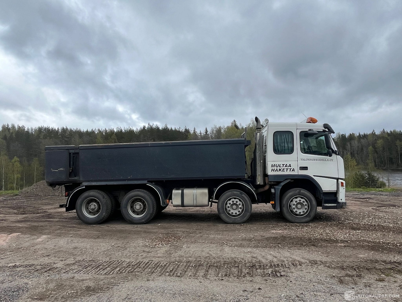Volvo FM12, maansiirtokuorma-auto kipillä, 8X4, 2005, Vihti - Tippbil: bilde 5 Volvo FM12, maansiirtokuorma-auto kipillä, 8X4, 2005, Vihti - Tippbil: bilde 5