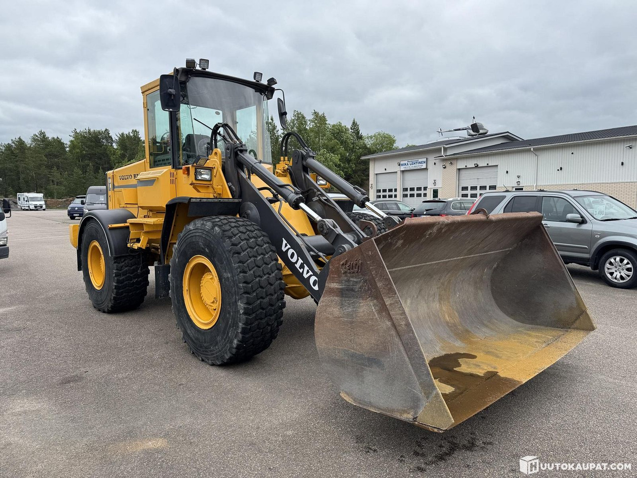 Volvo L90B - KAUHALLA!, 1992, Rauma - Hjullaster: bilde 1 Volvo L90B - KAUHALLA!, 1992, Rauma - Hjullaster: bilde 1