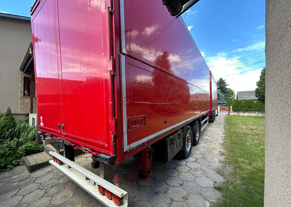 DAF XF 510 NAPOJÓWKA z Niemiec Retarder TOP ALUFELGI / FULL OPCJA / super space 106.510 106.460 480 530 najlepszy motor 6x2 26.510 26.460 - Kapellbil: bilde 3 DAF XF 510 NAPOJÓWKA z Niemiec Retarder TOP ALUFELGI / FULL OPCJA / super space 106.510 106.460 480 530 najlepszy motor 6x2 26.510 26.460 - Kapellbil: bilde 3