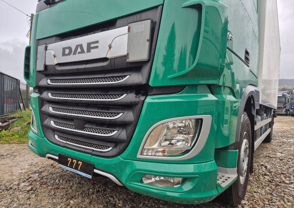 DAF XF ORYGINALNY PRZEBIEG z Niemiec / TANDEM ZESTAW PRZEJAZDOWY Z WINDĄ - Skapbil: bilde 5 DAF XF ORYGINALNY PRZEBIEG z Niemiec / TANDEM ZESTAW PRZEJAZDOWY Z WINDĄ - Skapbil: bilde 5