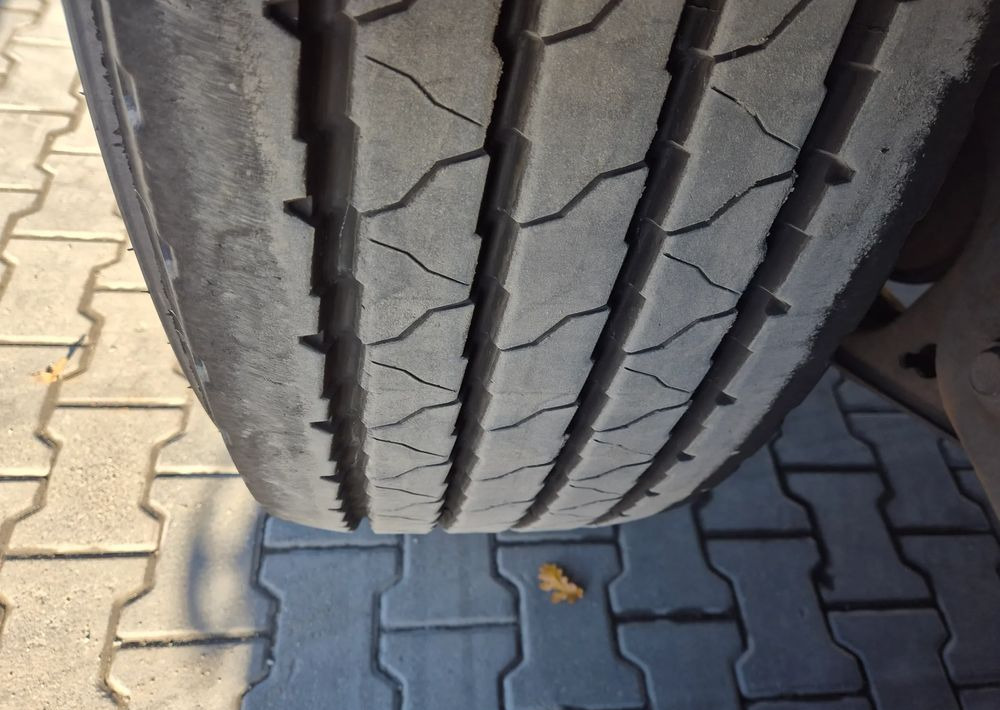 Krone BDE STANDARD PODNOSZONY DACH / z Niemiec PONADGABARYTY POSZERZANA OPONY 80% - Gardintrailer: bilde 3 Krone BDE STANDARD PODNOSZONY DACH / z Niemiec PONADGABARYTY POSZERZANA OPONY 80% - Gardintrailer: bilde 3