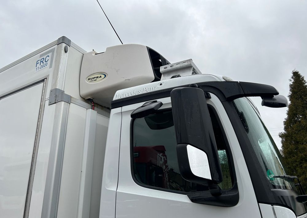 Mercedes-Benz Antos 1824 CARRIER SUPRA 1150 DRZWI + winda i drzwi boczne / 7.7m / z Holandii / KLIMA LEKKI / Axor man Tgm T1000-R THERMO King - Lastebil med kjøl: bilde 2 Mercedes-Benz Antos 1824 CARRIER SUPRA 1150 DRZWI + winda i drzwi boczne / 7.7m / z Holandii / KLIMA LEKKI / Axor man Tgm T1000-R THERMO King - Lastebil med kjøl: bilde 2