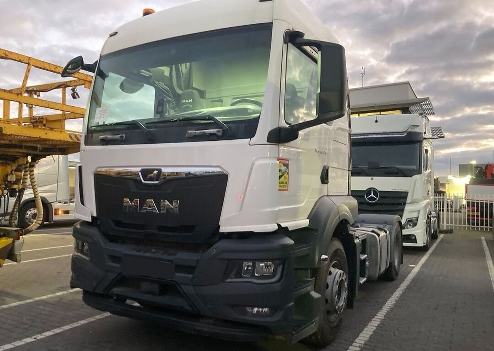 MAN TGS 18.470 NAUKA JAZDY STANDARD 4x2 / TGX 18.360 400 510 460 500 TOP STAN / ŚWIEŻO SPROWADZONY - Trekkvogn: bilde 1 MAN TGS 18.470 NAUKA JAZDY STANDARD 4x2 / TGX 18.360 400 510 460 500 TOP STAN / ŚWIEŻO SPROWADZONY - Trekkvogn: bilde 1