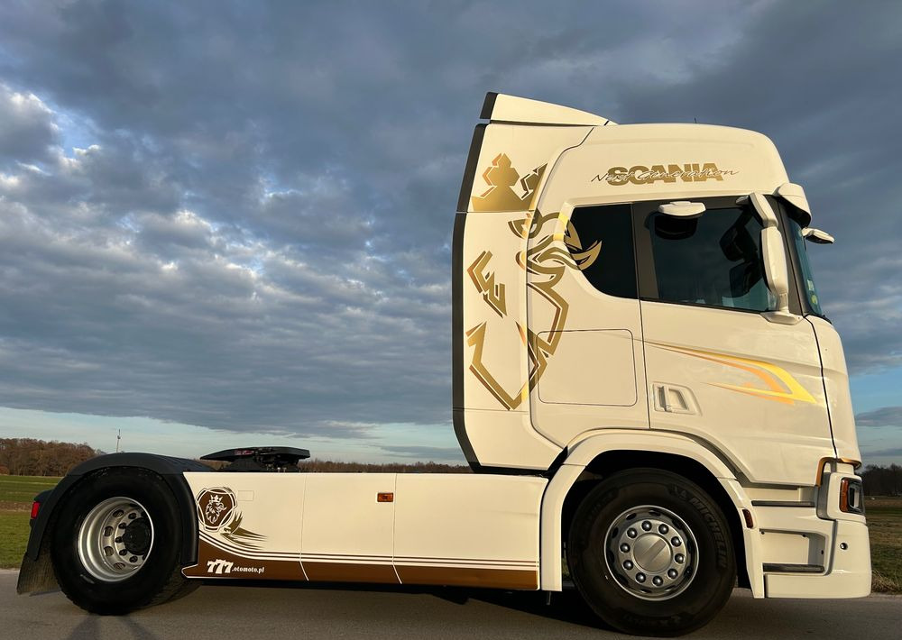 Scania R500 FULL AIR 2019 10x poduszki KLIMA POSTOJOWA / RETARDER / FULL SPOJLER / TOP STAN / od jedynego właściciela ! HYDRAULIKA spod beczki spożywczej ! / do wywrotu ruchomej podłogi beczki TOP TOP - Trekkvogn: bilde 4 Scania R500 FULL AIR 2019 10x poduszki KLIMA POSTOJOWA / RETARDER / FULL SPOJLER / TOP STAN / od jedynego właściciela ! HYDRAULIKA spod beczki spożywczej ! / do wywrotu ruchomej podłogi beczki TOP TOP - Trekkvogn: bilde 4