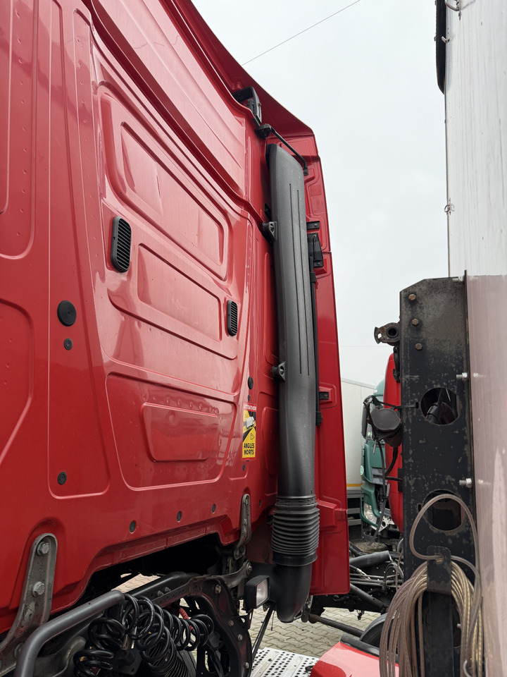 Mercedes Actros MP 4 - Aerodynamikk/ Spoiler: bilde 3 Mercedes Actros MP 4 - Aerodynamikk/ Spoiler: bilde 3