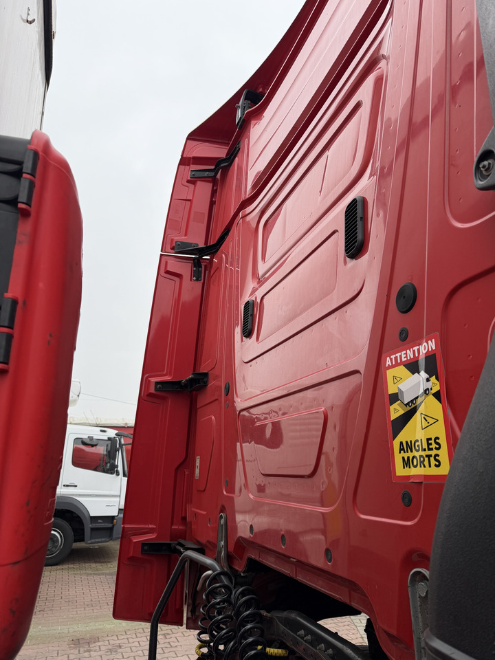 Mercedes Actros MP 4 - Aerodynamikk/ Spoiler: bilde 4 Mercedes Actros MP 4 - Aerodynamikk/ Spoiler: bilde 4