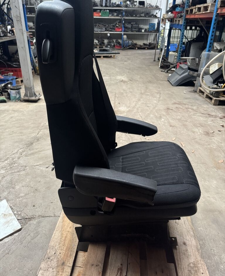 Mercedes-Benz Actros MP 4 Antos Arocs truck - Sete for Lastebil: bilde 1 Mercedes-Benz Actros MP 4 Antos Arocs truck - Sete for Lastebil: bilde 1