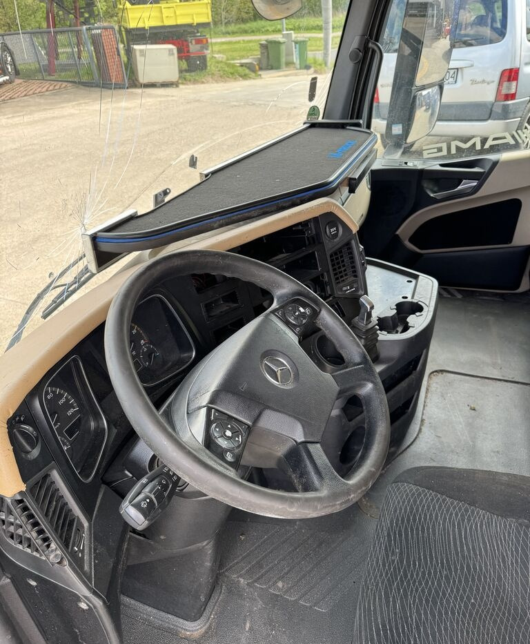 Mercedes-Benz Actros MP 4 - Førerhus for Lastebil: bilde 5 Mercedes-Benz Actros MP 4 - Førerhus for Lastebil: bilde 5