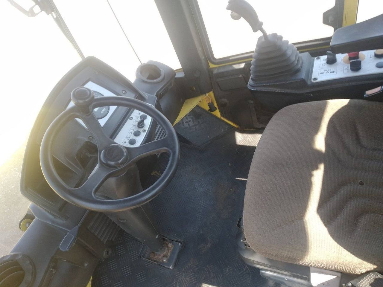 BOMAG BW 216 DH-4 - Kompaktor: bilde 4 BOMAG BW 216 DH-4 - Kompaktor: bilde 4