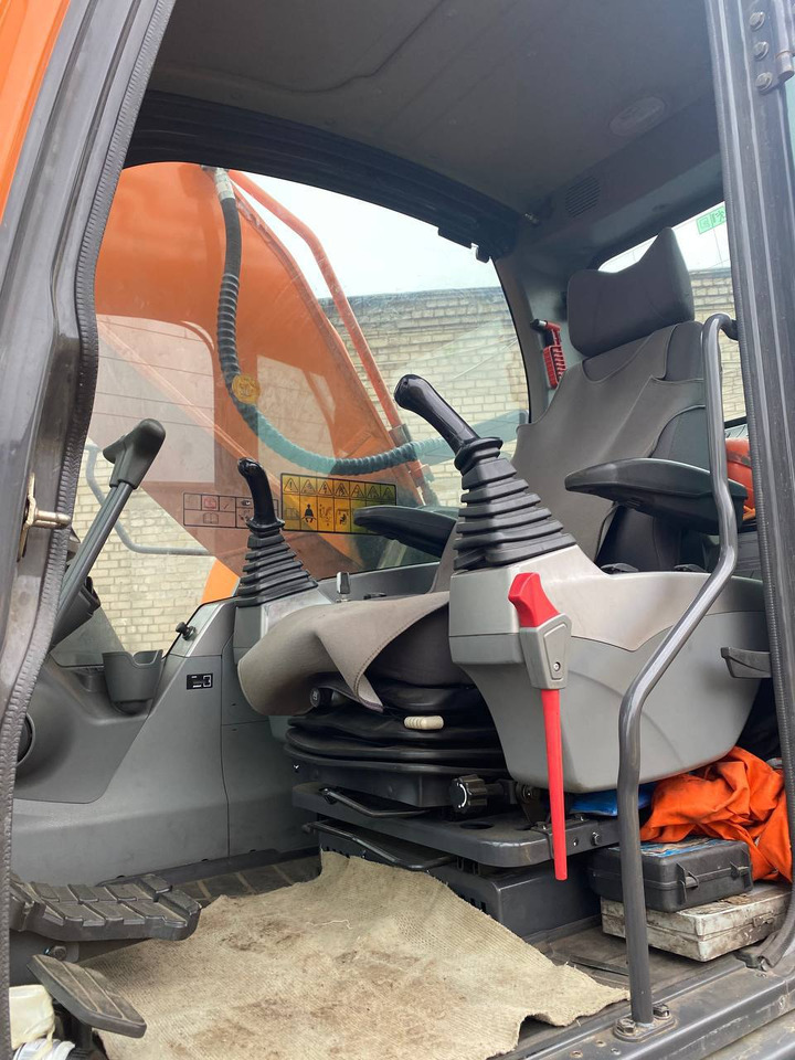 DOOSAN DX 340LCA - Beltegraver: bilde 2 DOOSAN DX 340LCA - Beltegraver: bilde 2