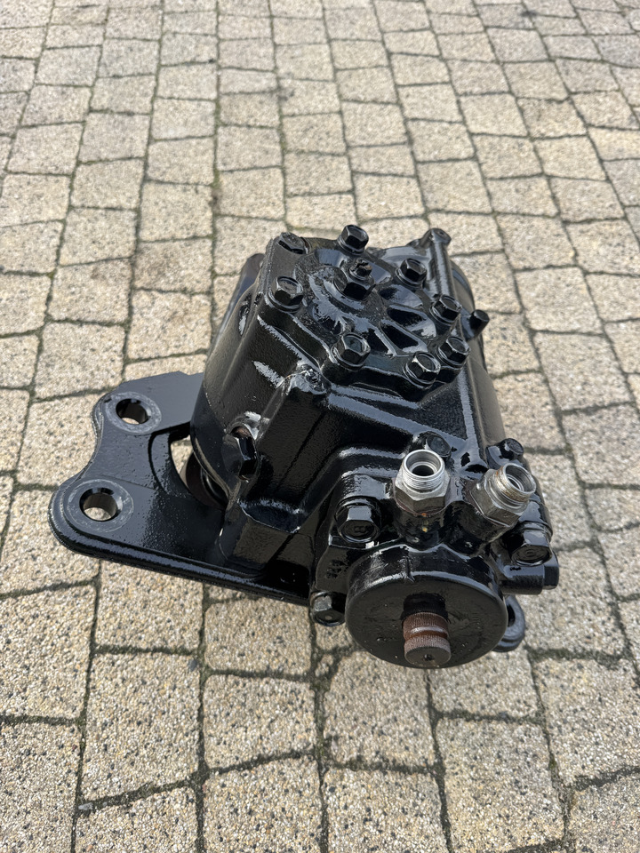 Ford F-Max 500 - Rattstamme: bilde 2 Ford F-Max 500 - Rattstamme: bilde 2