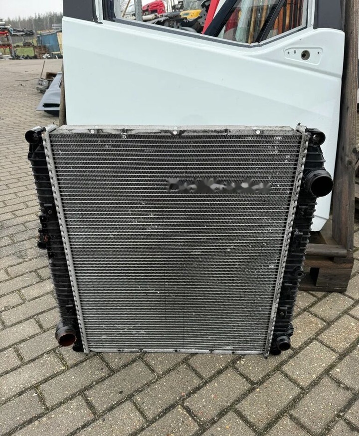 Mercedes-Benz Atego III E6 - Radiator for Lastebil: bilde 1 Mercedes-Benz Atego III E6 - Radiator for Lastebil: bilde 1