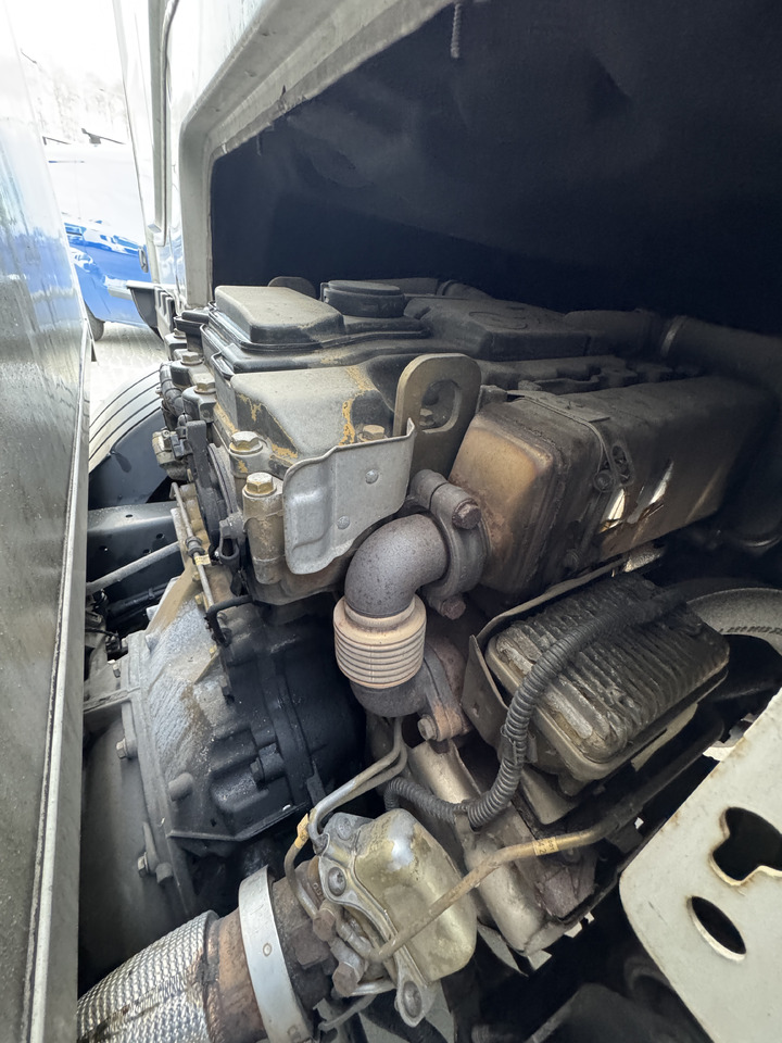 Mercedes OM934LA Atego III Euro 6 - Motor: bilde 4 Mercedes OM934LA Atego III Euro 6 - Motor: bilde 4