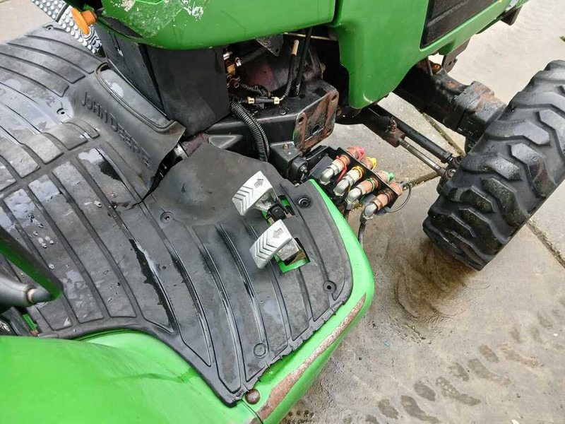 John Deere 4310 - Traktor: bilde 5 John Deere 4310 - Traktor: bilde 5