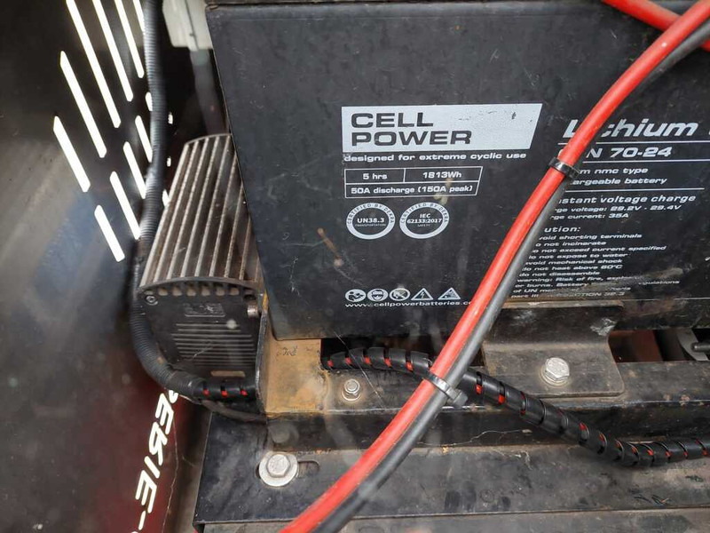 Tohjulstraktor Meclean Serie CFB LiPoi 24V: bilde 9 Tohjulstraktor Meclean Serie CFB LiPoi 24V: bilde 9