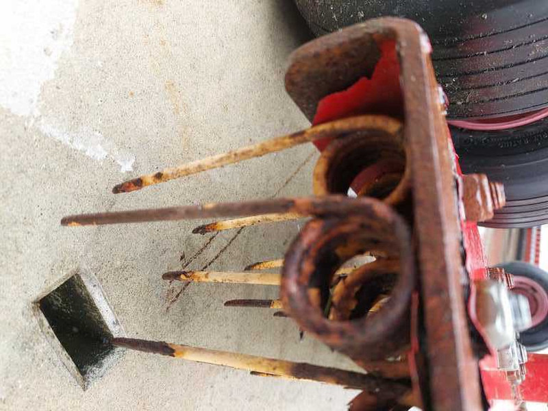 Redexim V groom SV - Tohjulstraktor: bilde 2 Redexim V groom SV - Tohjulstraktor: bilde 2